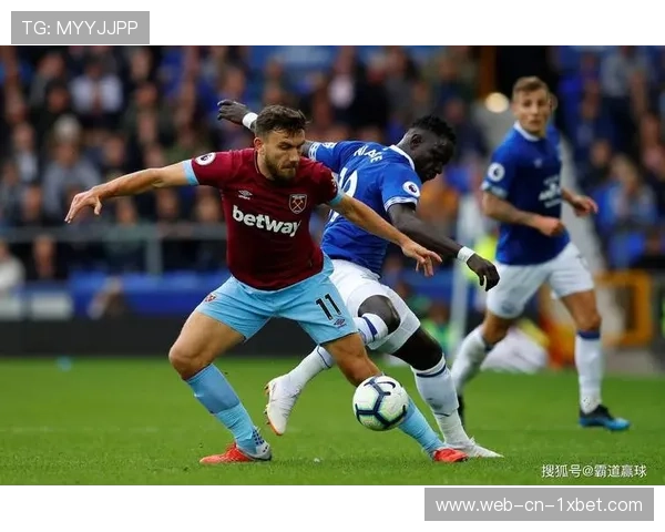 卢顿与埃弗顿上演对攻战，半场合计射门已达15次